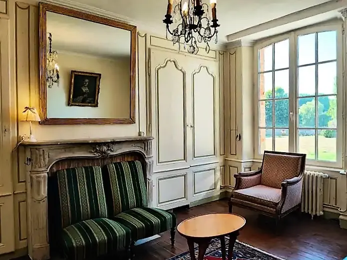 Gîte de France Gîtes de france® - l' aile du château de briquedalles 3 épis