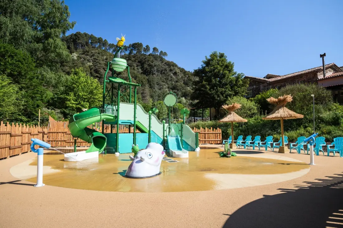 Camping maeva Escapades du Château de l'Hom 4 étoiles★★★★