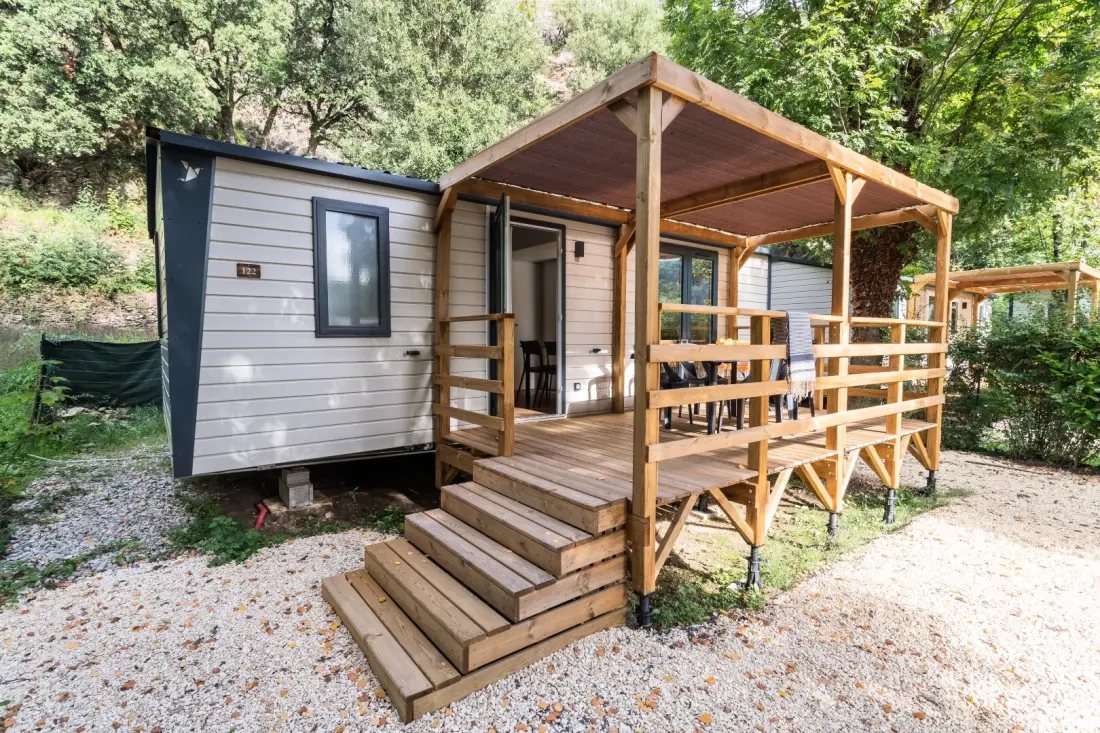 Camping maeva Escapades du Château de l'Hom 4 étoiles★★★★