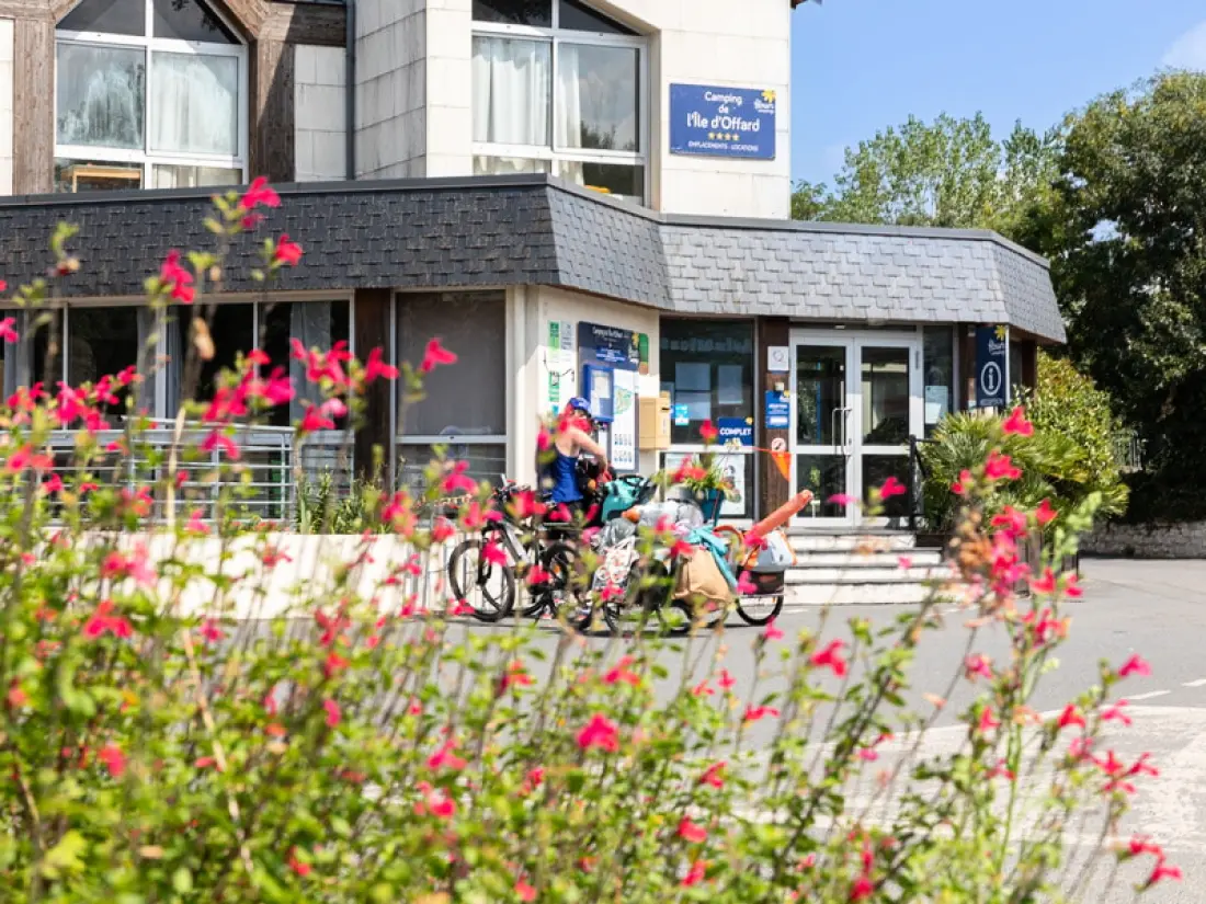 Flower Camping L'Ile d'Offard 4 étoiles★★★★