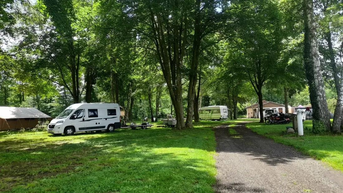 Camping de l'Eau Mère 3 étoiles★★★
