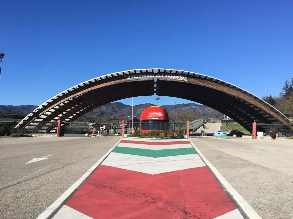 Camping Village Mugello Verde 3 étoiles★★★