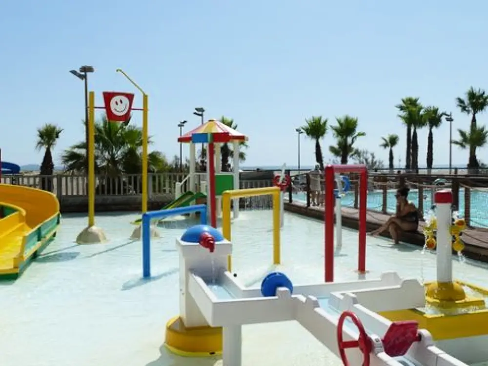 Camping Bleu Marine   4 étoiles★★★★