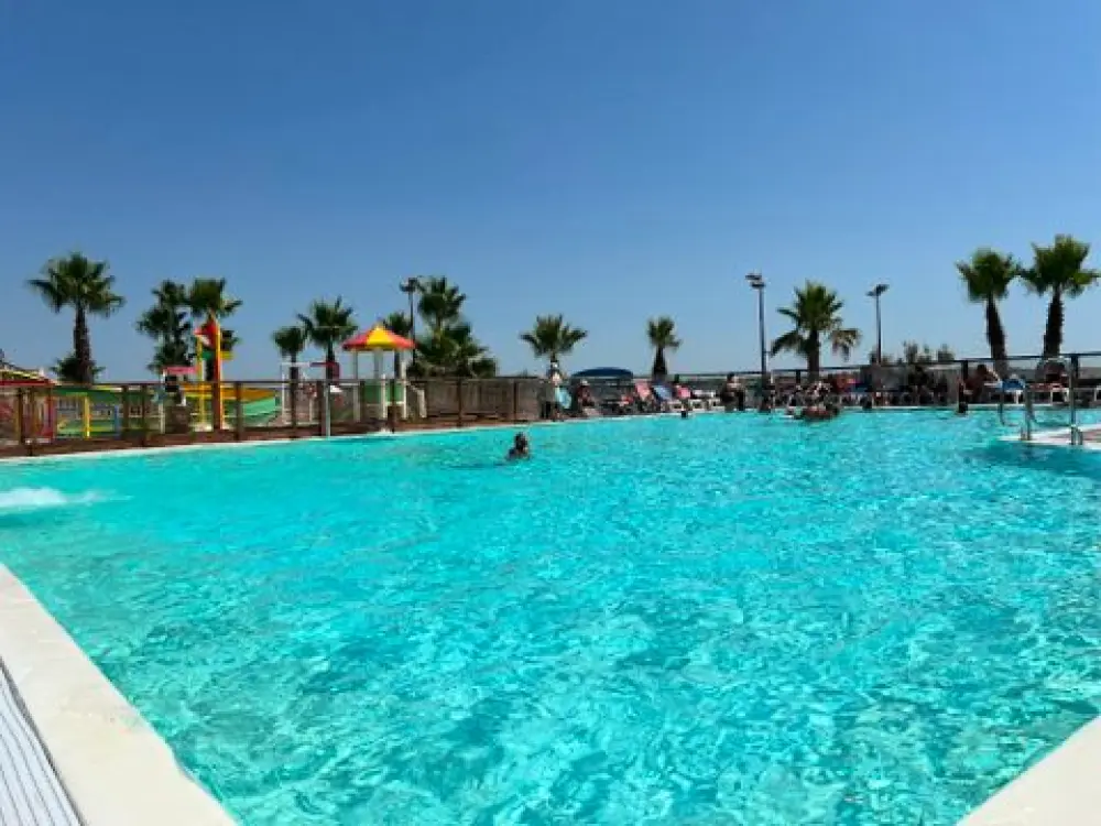 Camping Bleu Marine   4 étoiles★★★★