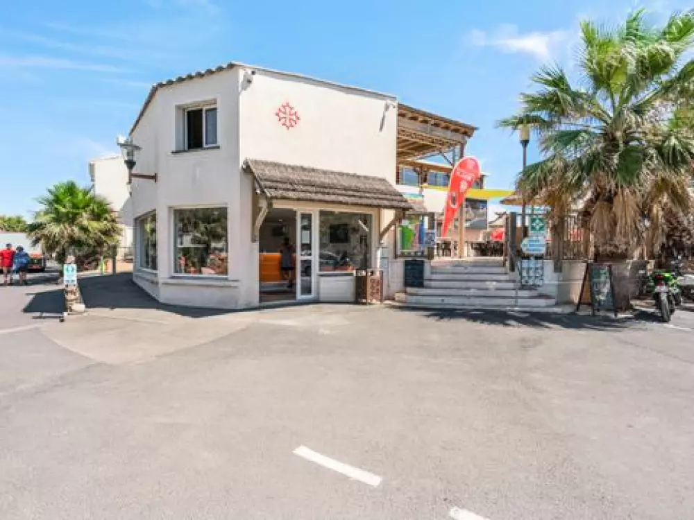 Camping Bleu Marine   4 étoiles★★★★