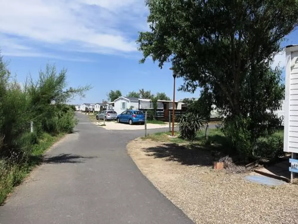 Camping Bleu Marine   4 étoiles★★★★