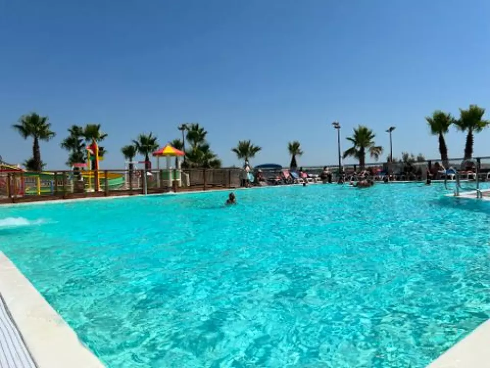 Camping Bleu Marine   4 étoiles★★★★