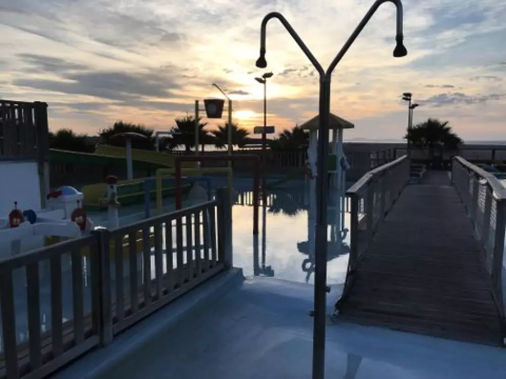 Camping Bleu Marine   4 étoiles★★★★