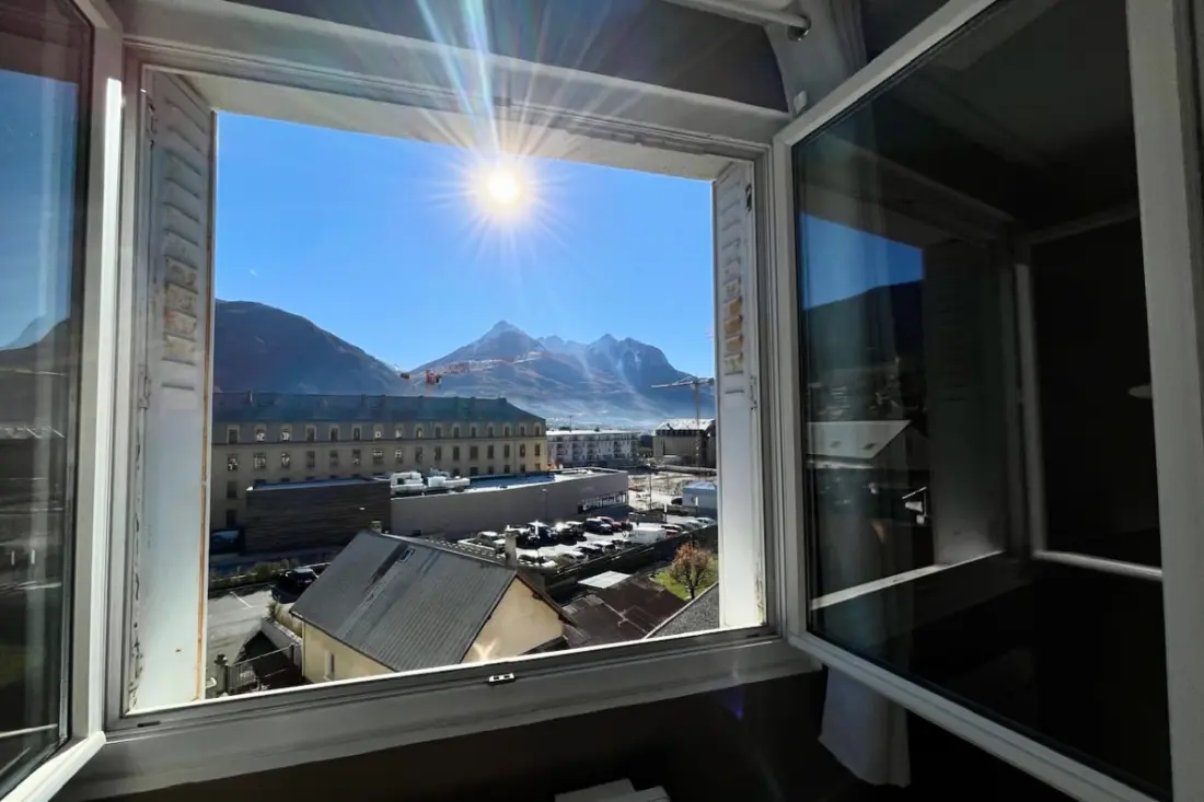 Charmant T3 Avec Balcon Au Coeur De Briançon