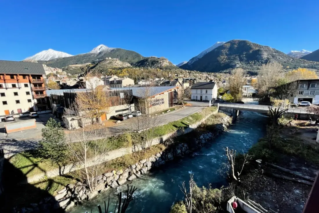 Apt 2 étoiles Au Pied Des Pistes à Briançon