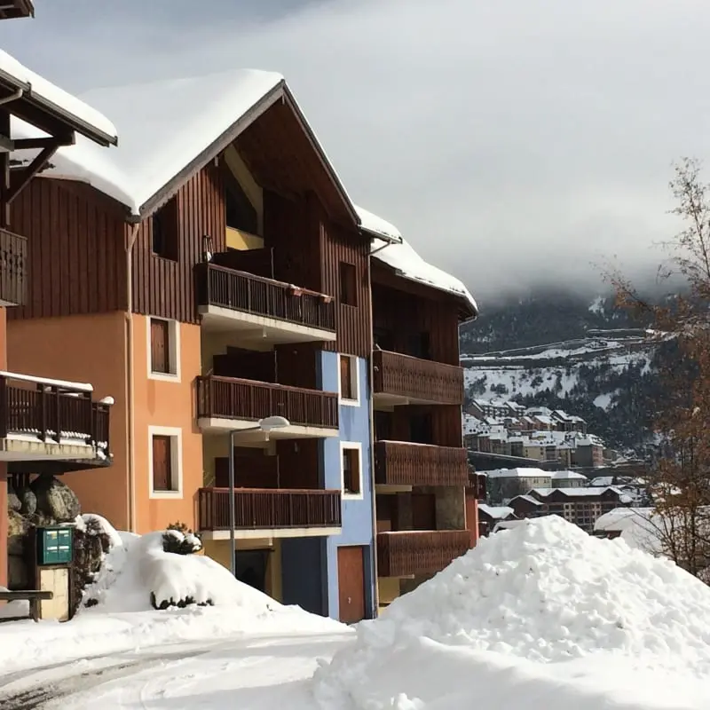 Balcon &amp; Calme Face Aux Cimes