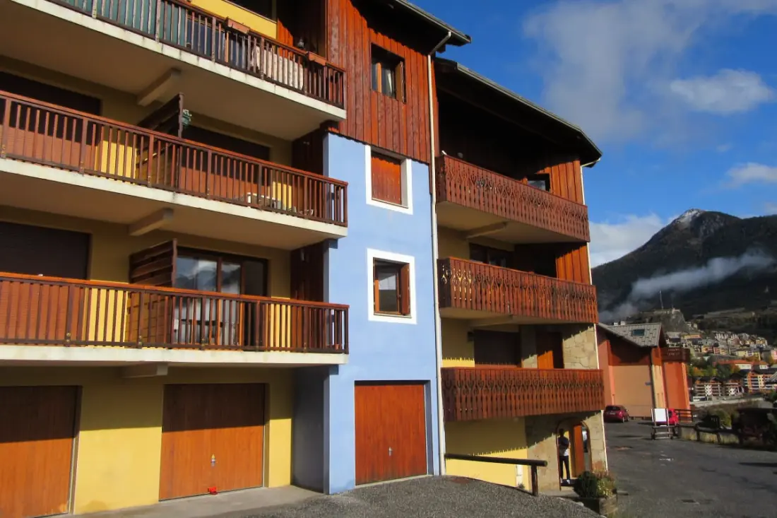 Balcon &amp; Calme Face Aux Cimes