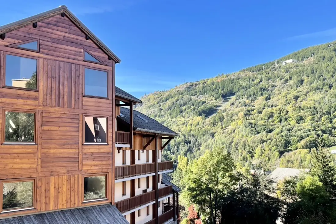 Bel Appt Cosy Avec Balcon à Briançon