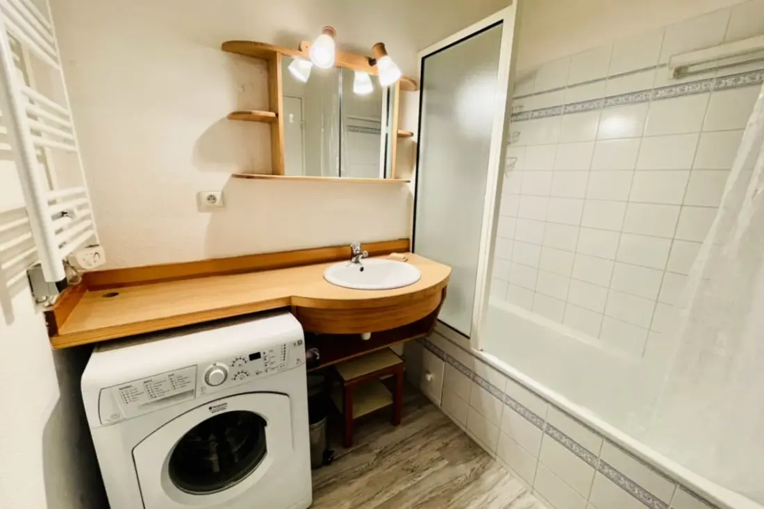 Lumineux 50 M² Avec Balcon Au Centre De Briançon