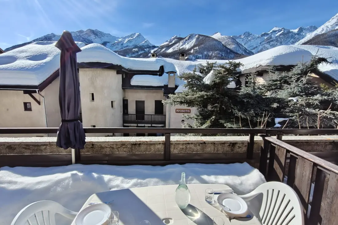 Appartement Avec Terrasse Proche Des Pistes