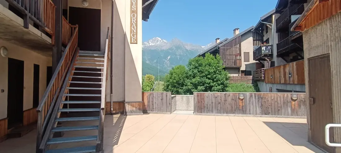 Appartement Avec Terrasse Proche Des Pistes