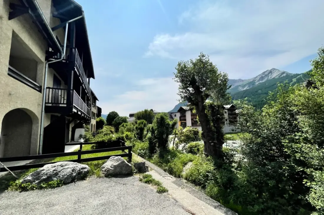 30 M² Au Pied Des Grands Bains