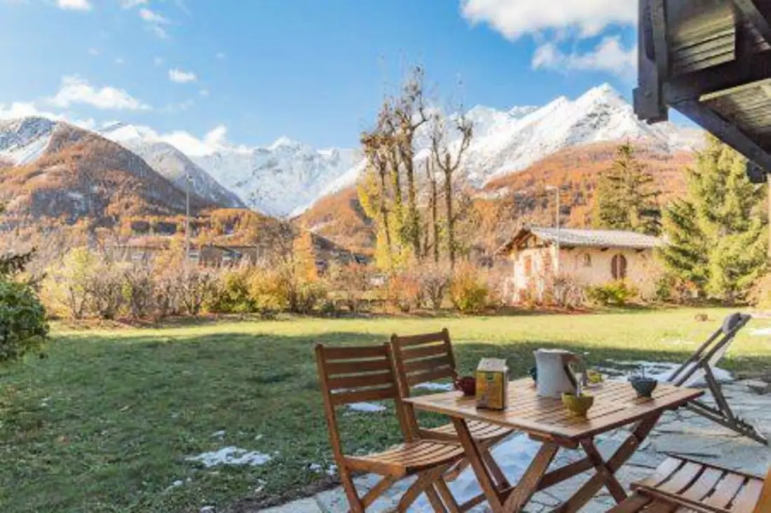 Cocon Avec Jardin Et Belle Vue Sur La Montagne