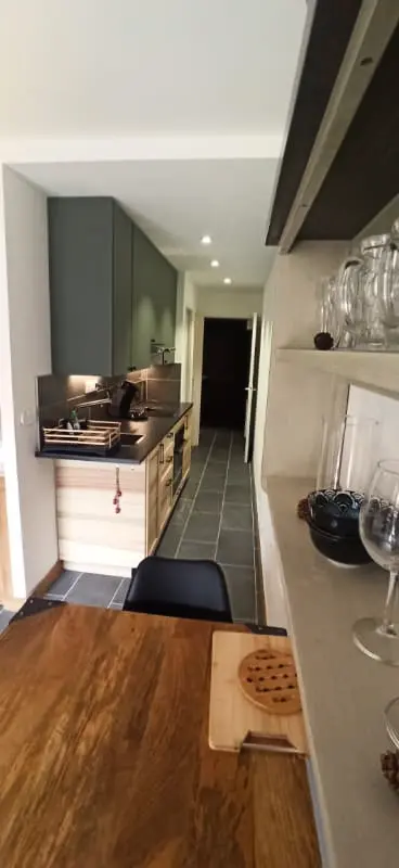 Lumineux 30 M² Avec Balcon  Centre Village