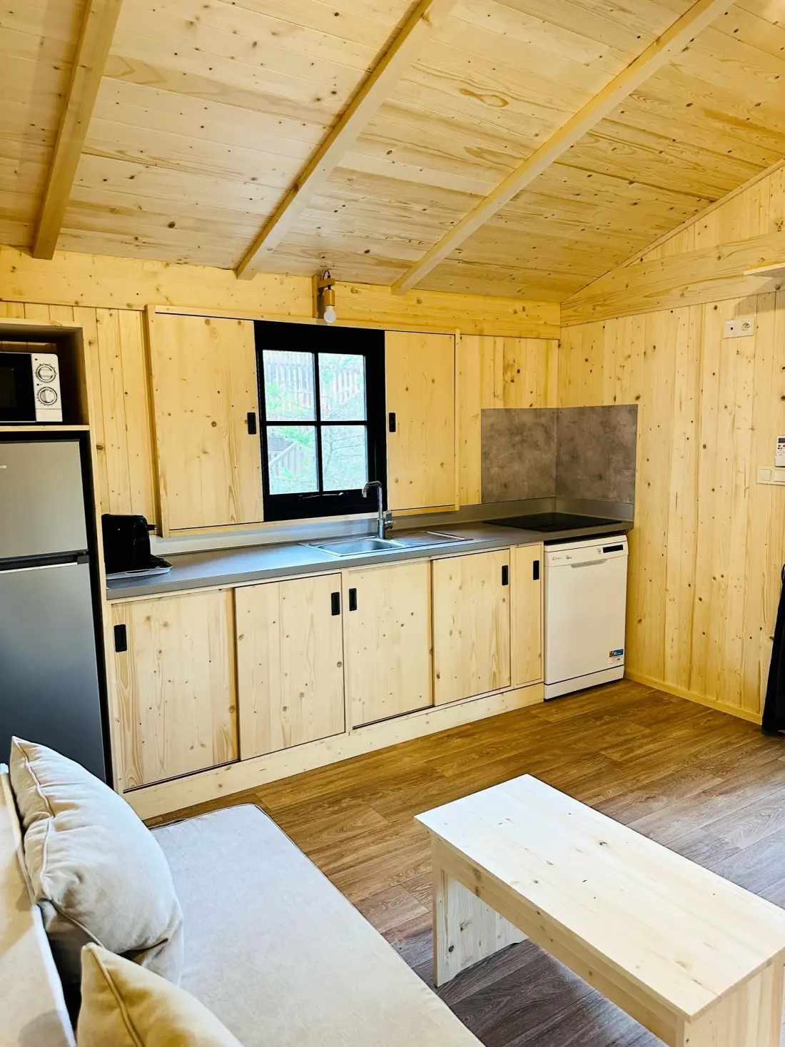 Camping La Grange Neuve - Face à La Réserve Africaine de Sigean 3 étoiles★★★