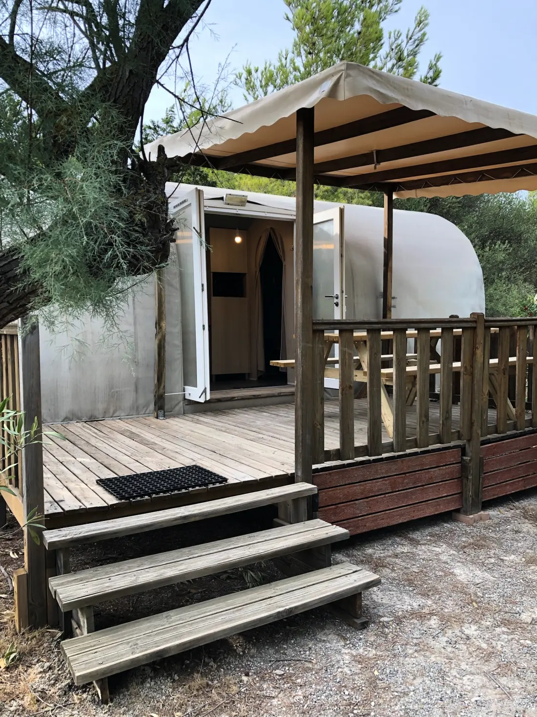 Camping La Grange Neuve - Face à La Réserve Africaine de Sigean 3 étoiles★★★