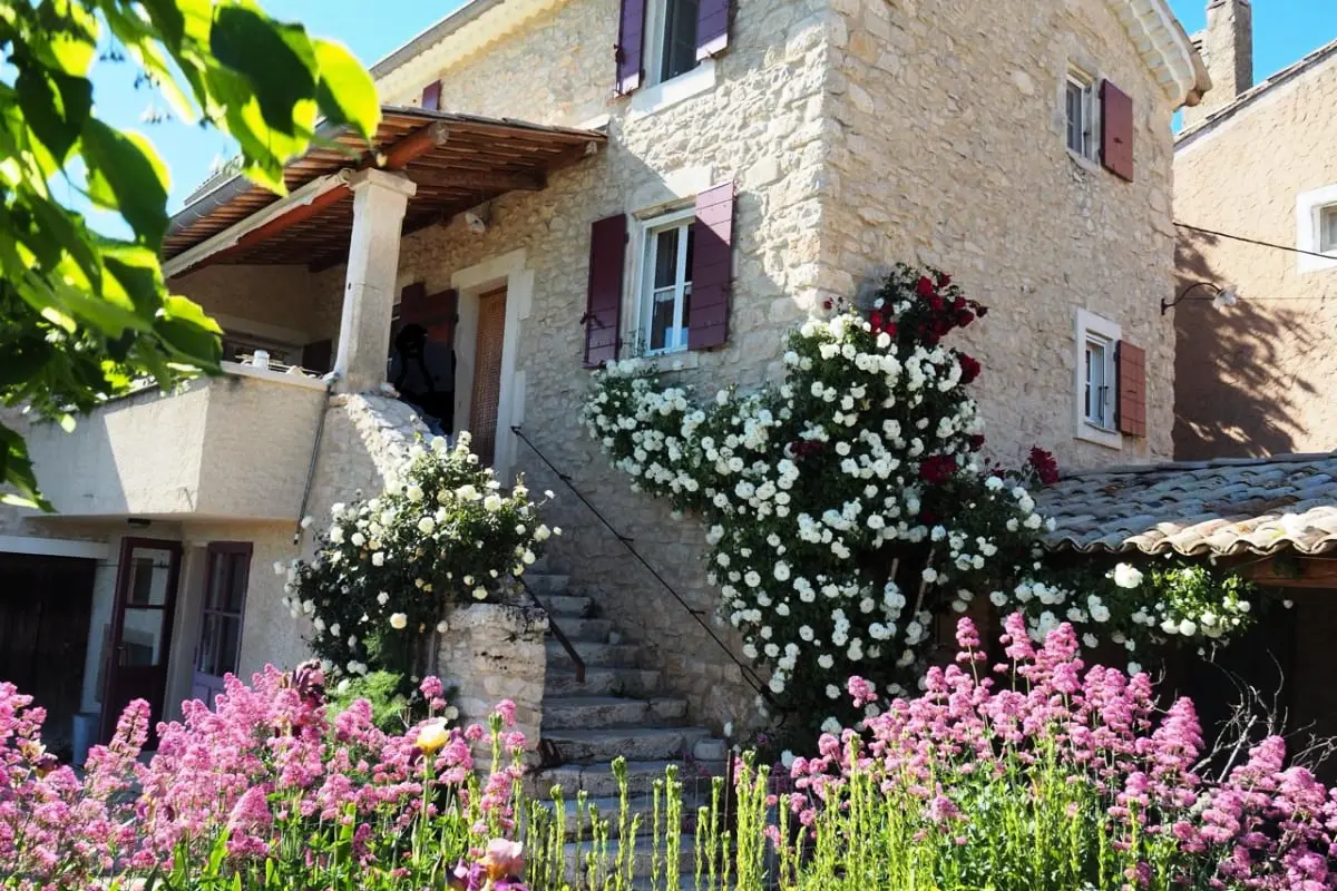 Le Clos Lau-tave — Grande Maison Provençale De 110 M² Avec Jardin - - Simiane La Rotonde - 1