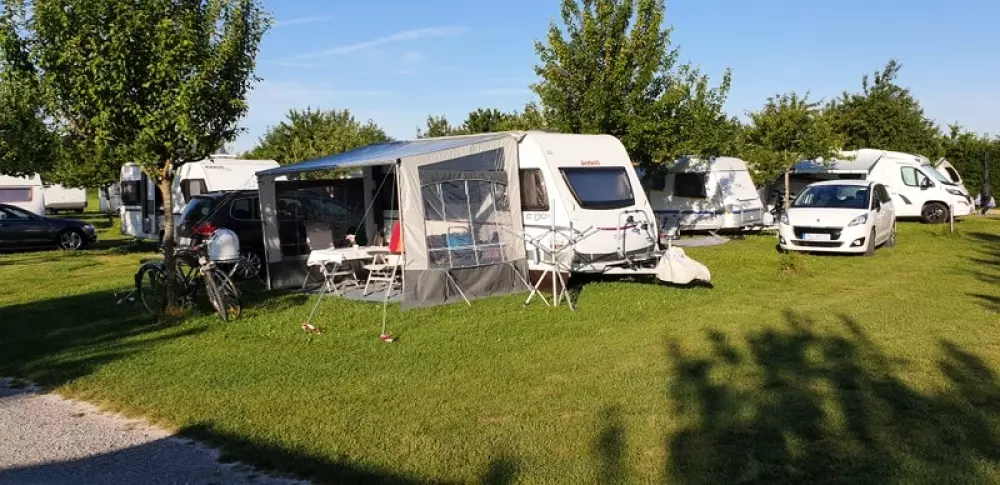 Camping Paradies Franken 4 étoiles★★★★