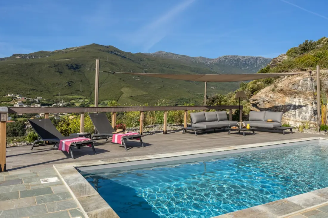 Villa A Roccia Entre Mer Et Montagne Avec Piscine Privée
