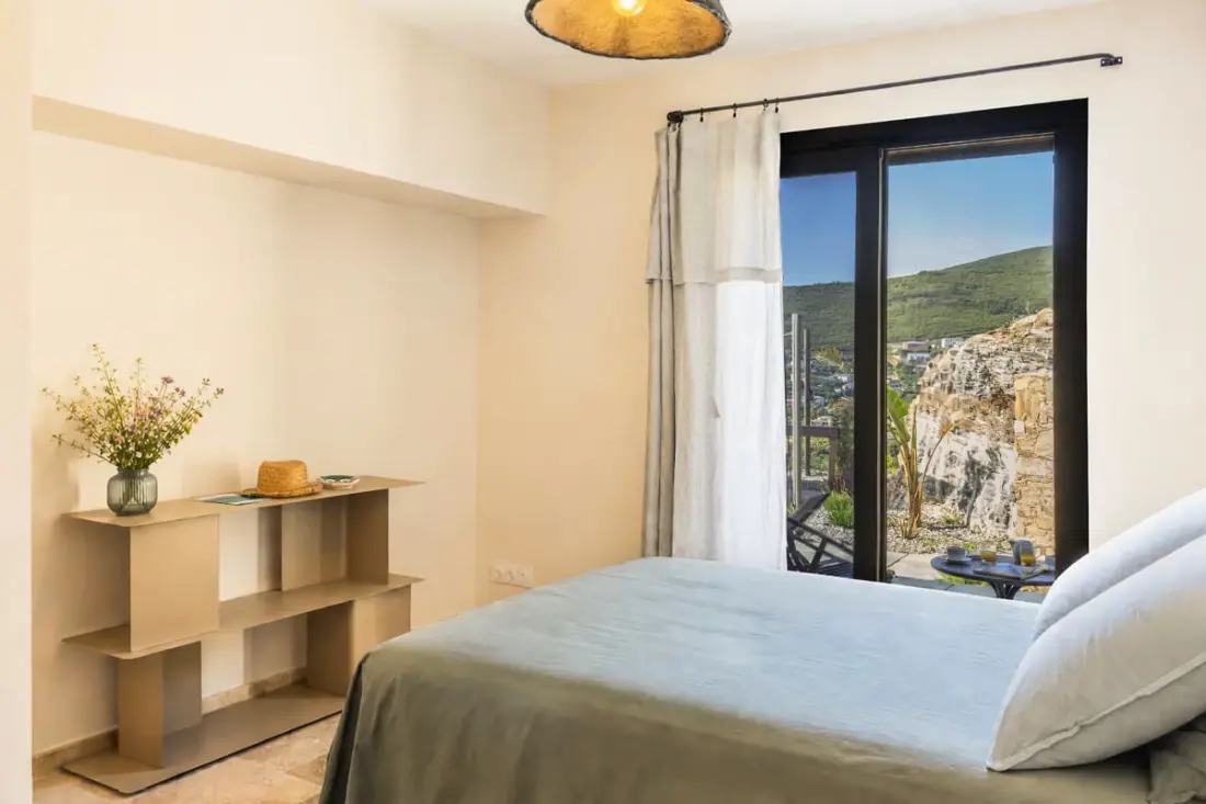 Villa A Roccia Entre Mer Et Montagne Avec Piscine Privée