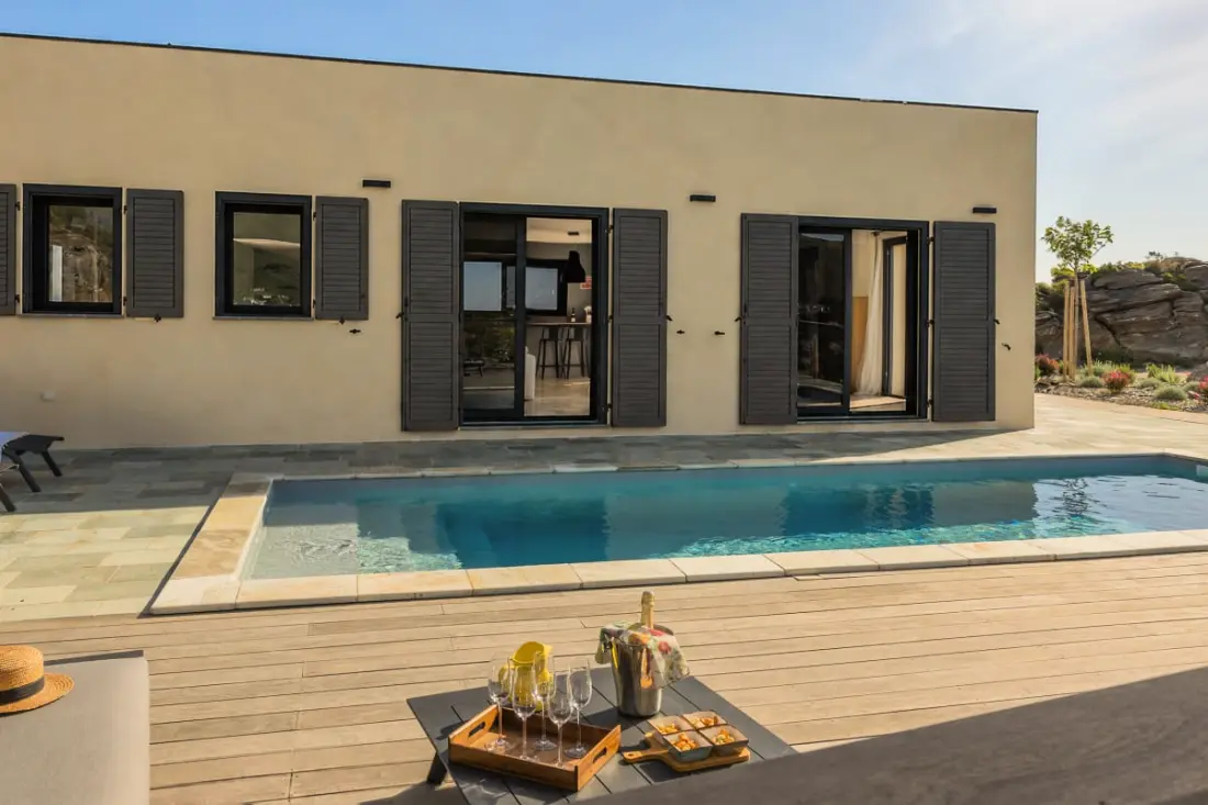 Villa A Roccia Entre Mer Et Montagne Avec Piscine Privée