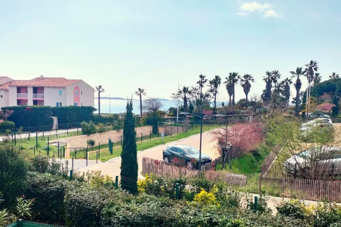 Cocon Vue Mer, Piscine &amp; Parking