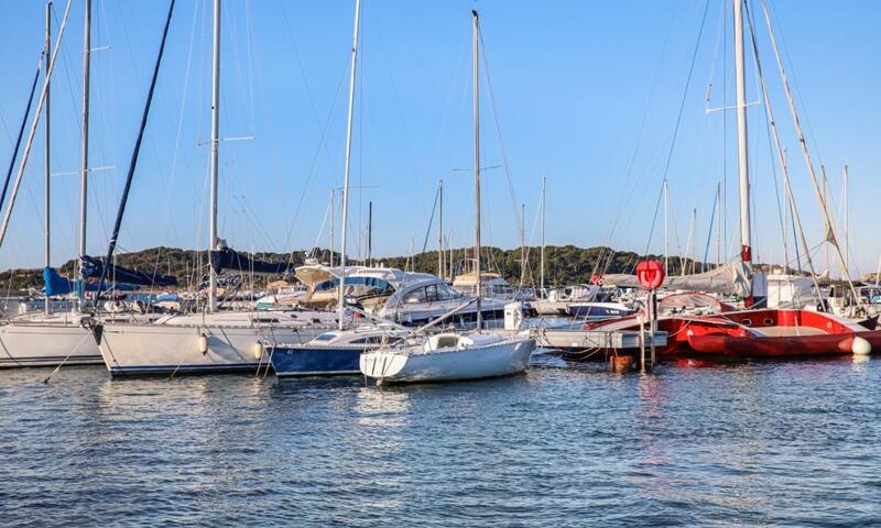 Studio Neuf Proche De La Mer Et Commerce - - Six-Fours-Les-Plages - 13