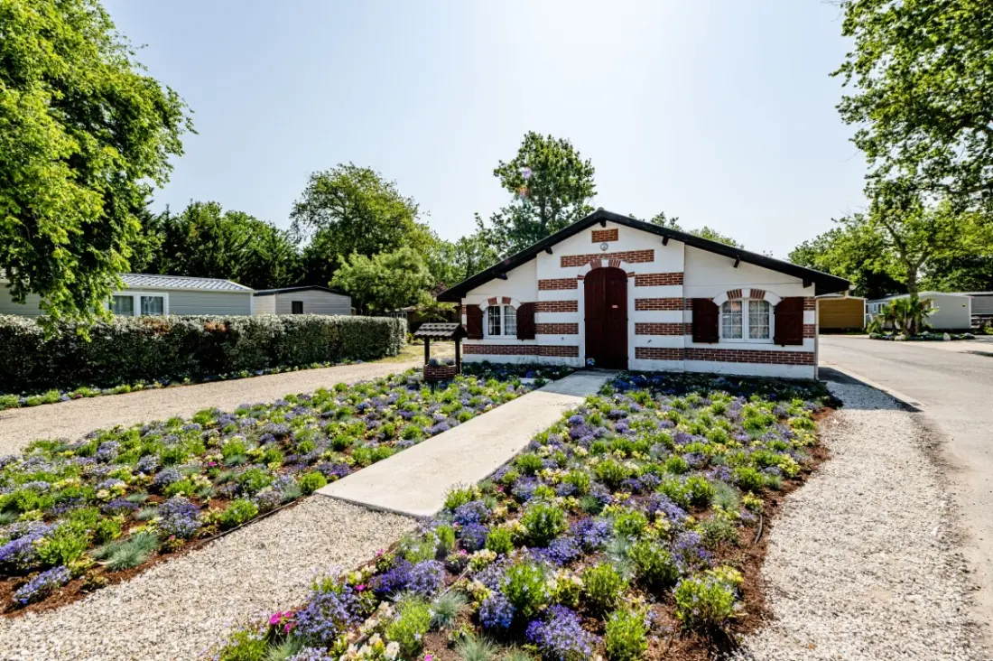 Camping Domaine Les Carrelets de Soulac 5 étoiles★★★★★