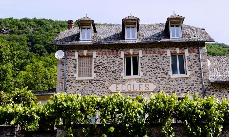 Gîte de France Gîte ecole 3 épis - - Soursac - 1