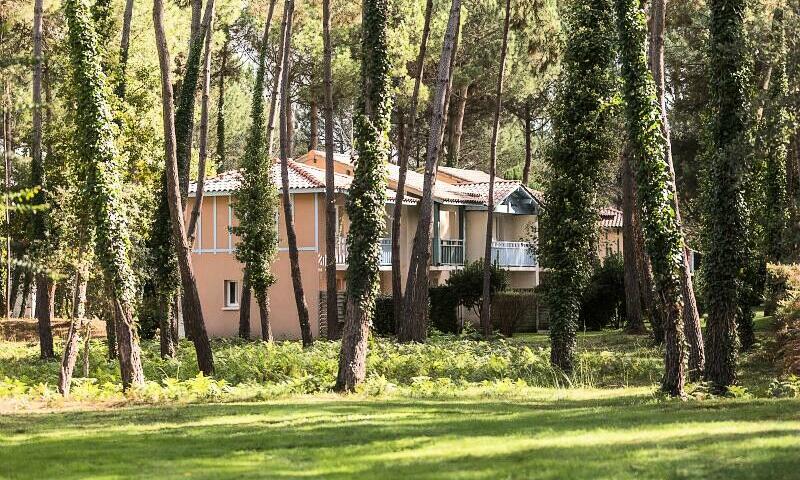 France - Atlantique Sud - Soustons - Les maisons du Domaine du Golf de Pinsolle