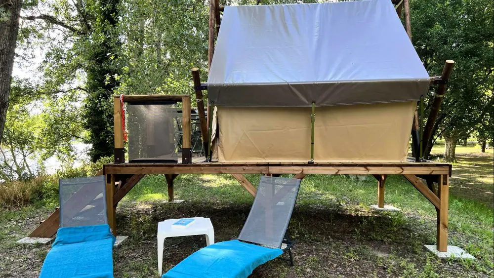 Camping le PEYROLAIS 3 étoiles★★★