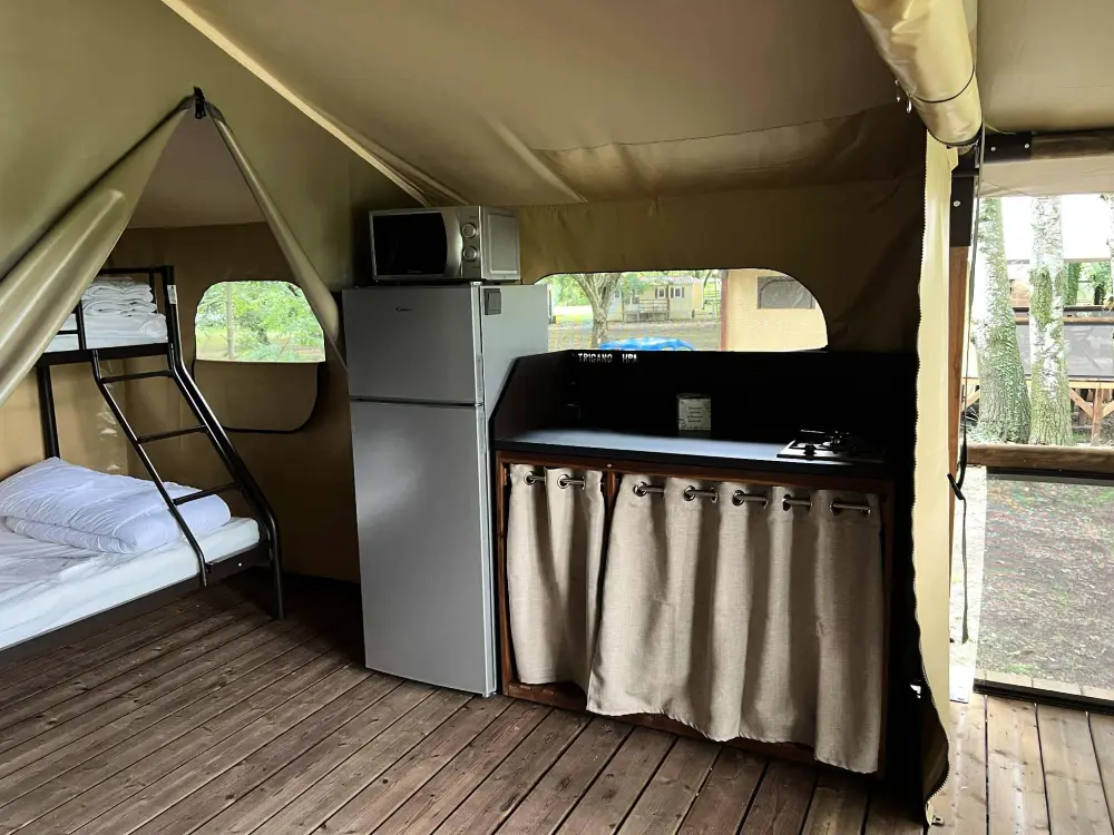 Camping le PEYROLAIS 3 étoiles★★★