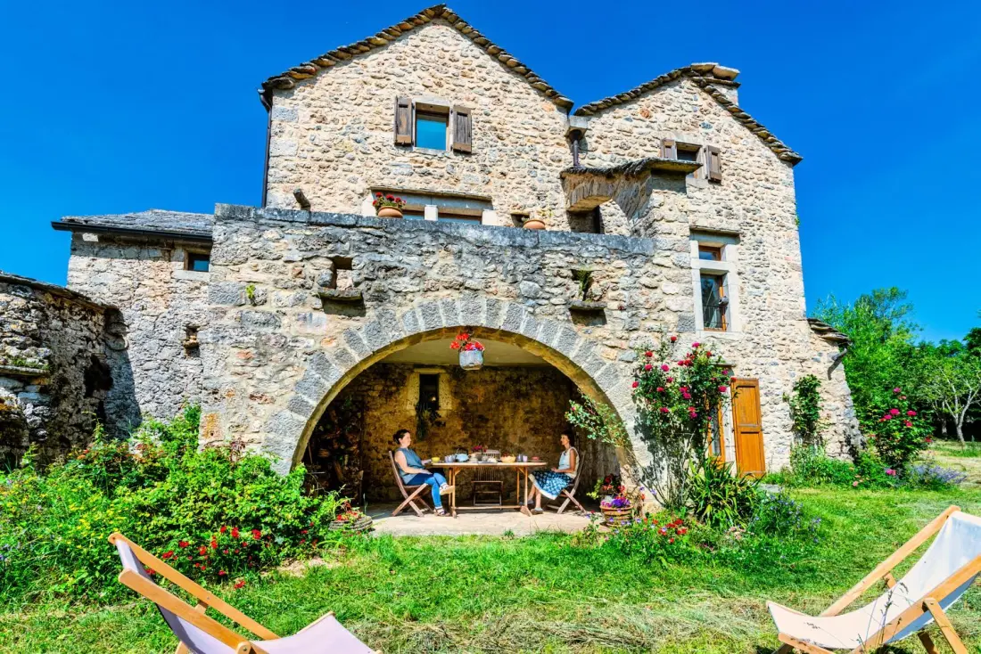Gîte de France Gîte le peyrou 2/3 personnes à la viale 3 épis