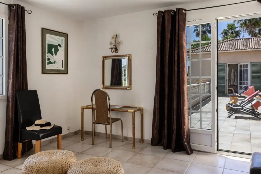 Villa Washingtonia - Villa De Charme Avec Accès Privé à La Plage