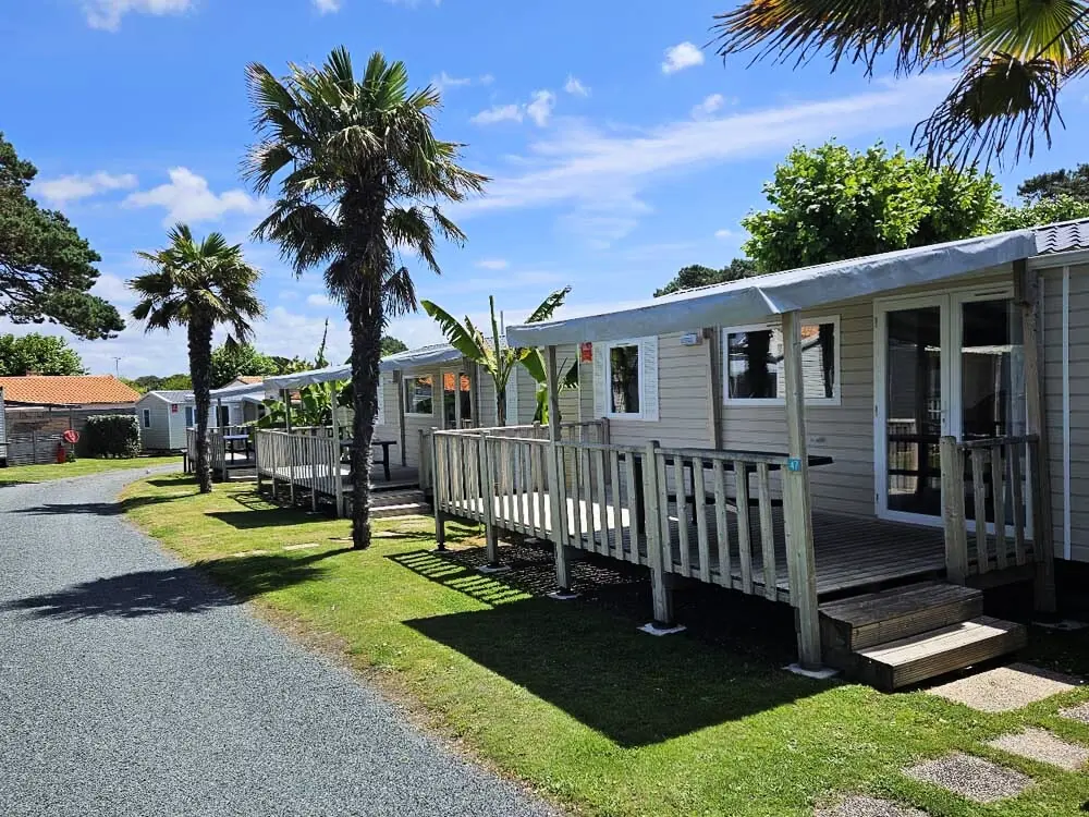 Camping Les Flots de l'Océan 3 étoiles★★★