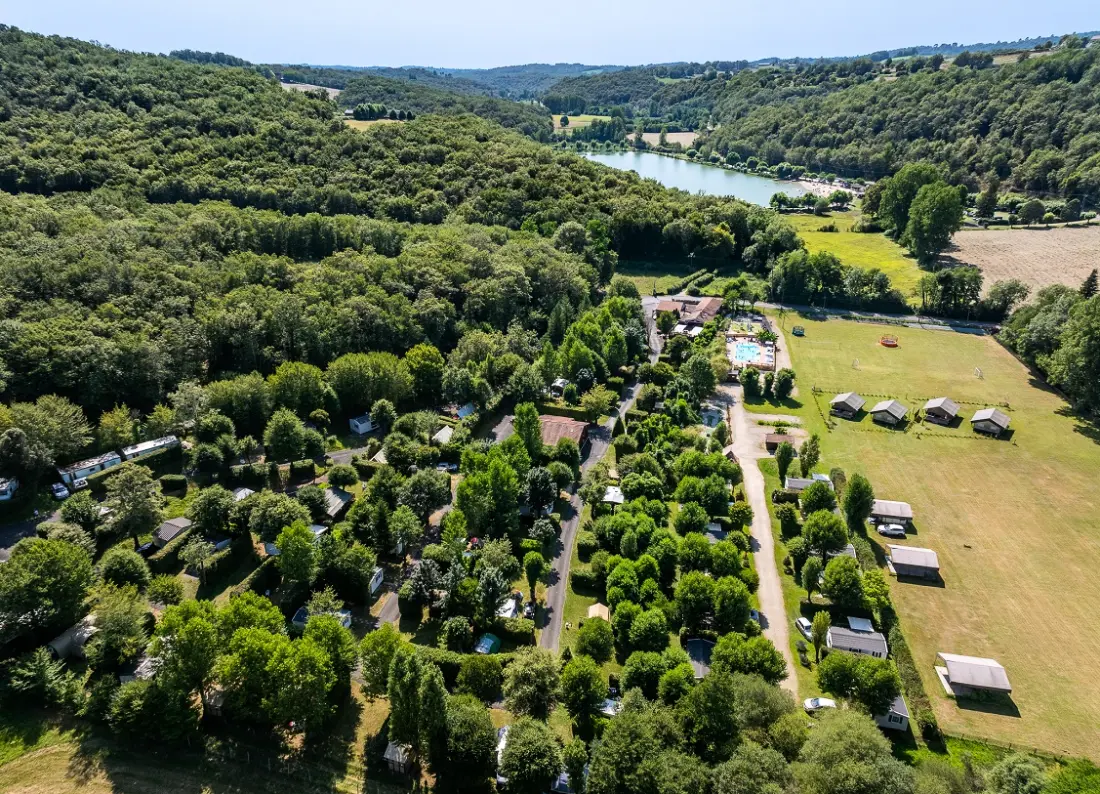 Camping Le Pont de Mazerat 41 étoiles★