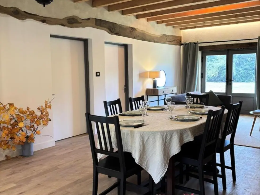 Maison de Vacances Thiel-sur-Acolin 4