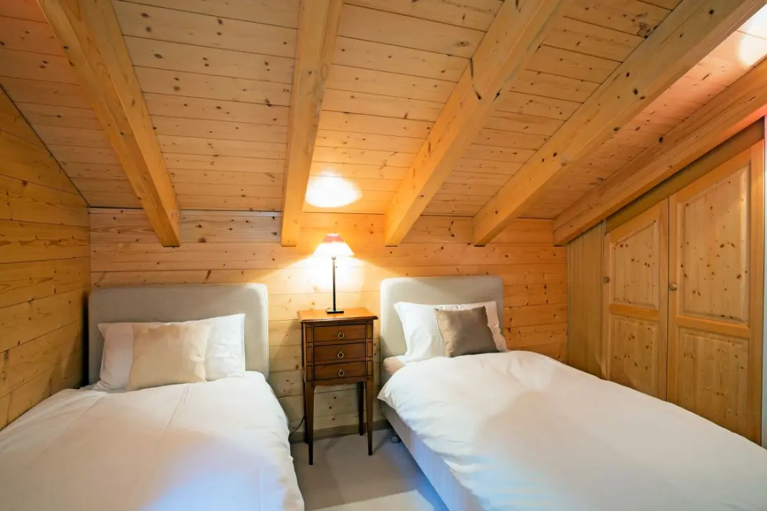 Chalet Mountain Star