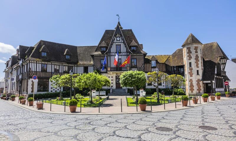 🌅 Le Petit Palais - Vue Mer, Campagne, Parking - - Tourgéville - 34