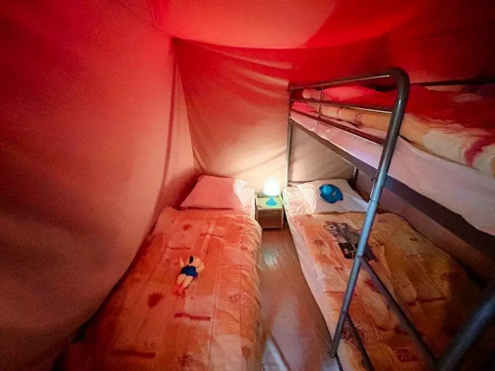 Camping Paradis l'Arada Parc 4 étoiles★★★★