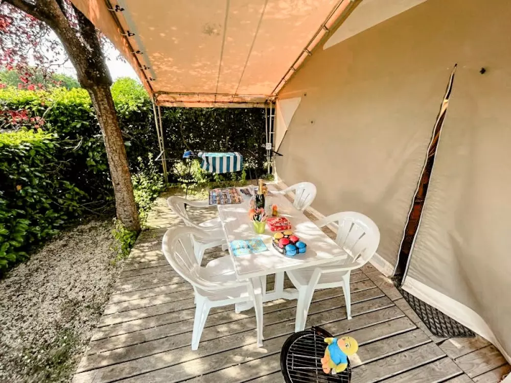Camping Paradis l'Arada Parc 4 étoiles★★★★