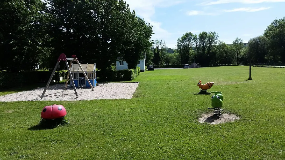 Camping Risle et Seine - Domaine des Etangs3 étoiles★★★