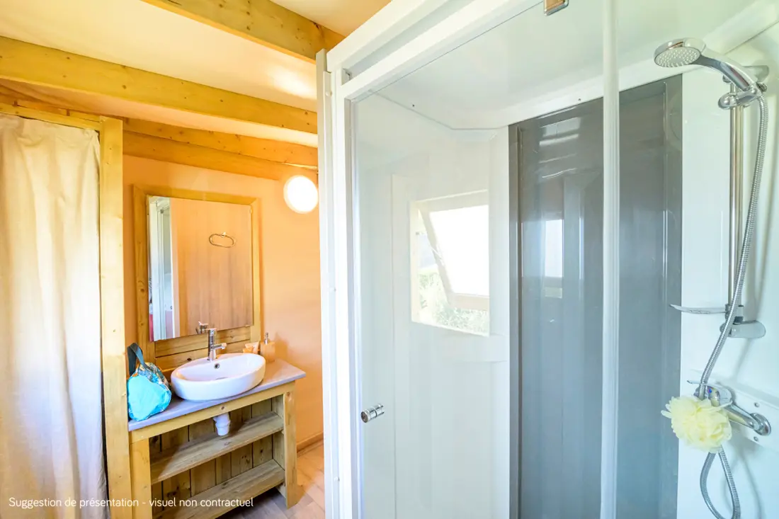 Flower Camping La Plage 3 étoiles★★★