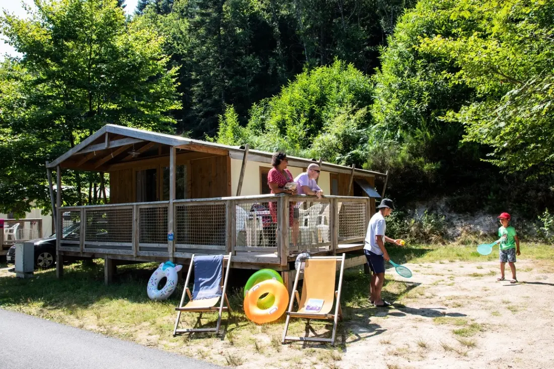 Flower Camping La Plage 3 étoiles★★★
