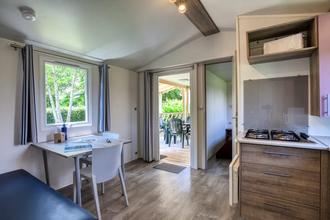 Flower Camping LES BERGES DE LA DORDOGNE 4 étoiles★★★★